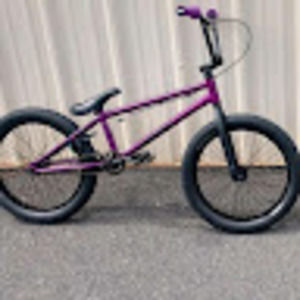 Meet your Posher, Casey